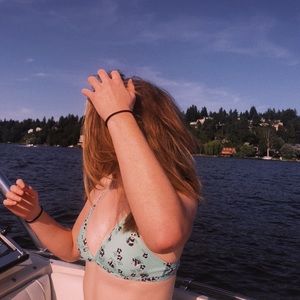 Meet your Posher, Grace